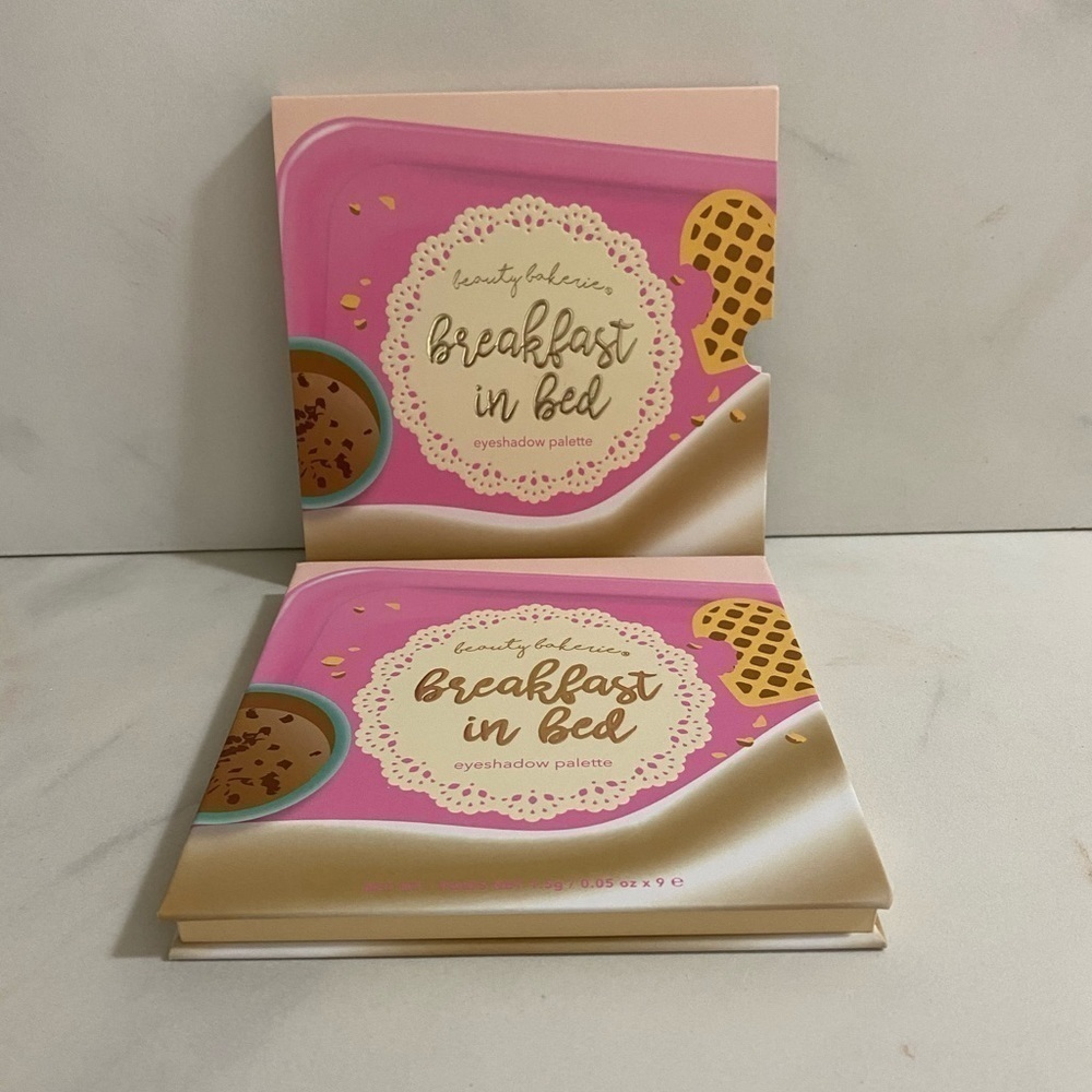 beauty bakerie Breakfast in Bed eyeshadow palette